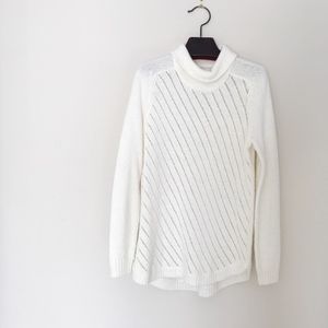 ◦ LOU & GREY ◦  White wool turtle neck